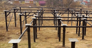 Свайный фундамент под ключ цена с установкой в Губкине от 525 рублей/м2| установка свайного фундамента под дом под ключ недорого